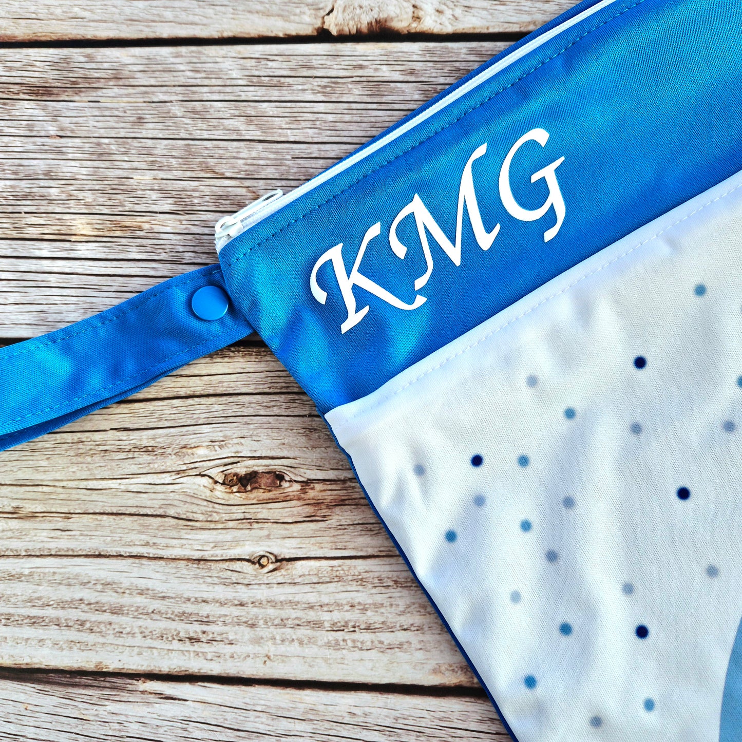 Wetbag "blaues Herz"– personalisierbare Nasstasche für Kita & Kindergarten und Reisen