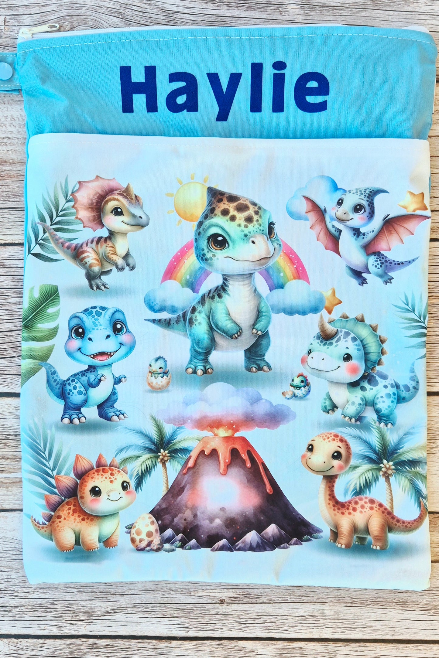 Wetbag Maxi 2er Set "Dino Abenteuer"-personalisierbare Nasstaschen für Kita & Kindergarten und Reisen
