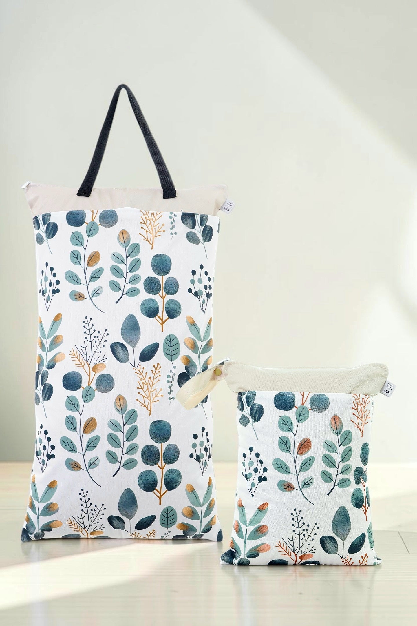 Nilpfi Maxi & XXL 2er Set "Blattspiel" – Nasstaschen für Kita & Kindergarten