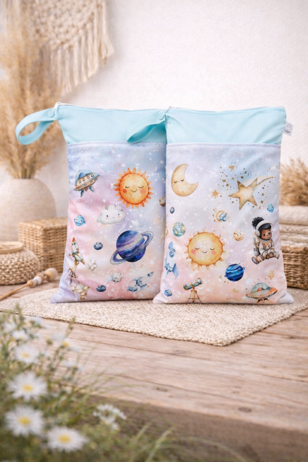 Wetbag Maxi 2er Set "magische Planeten"-personalisierbare Nasstaschen für Kita & Kindergarten und Reisen
