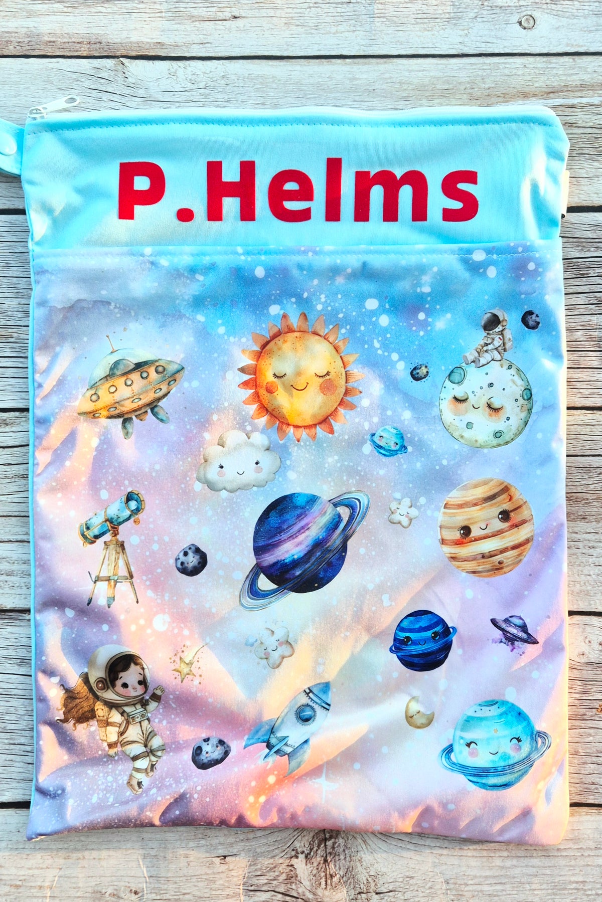 Wetbag Maxi 2er Set "magische Planeten"-personalisierbare Nasstaschen für Kita & Kindergarten und Reisen