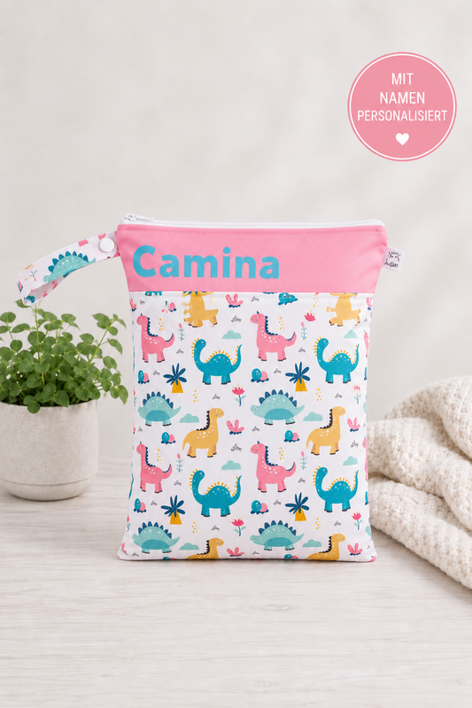 Wetbag Maxi Dinoworld-7– personalisierbare Nasstasche für Kita & Kindergarten und Reisen