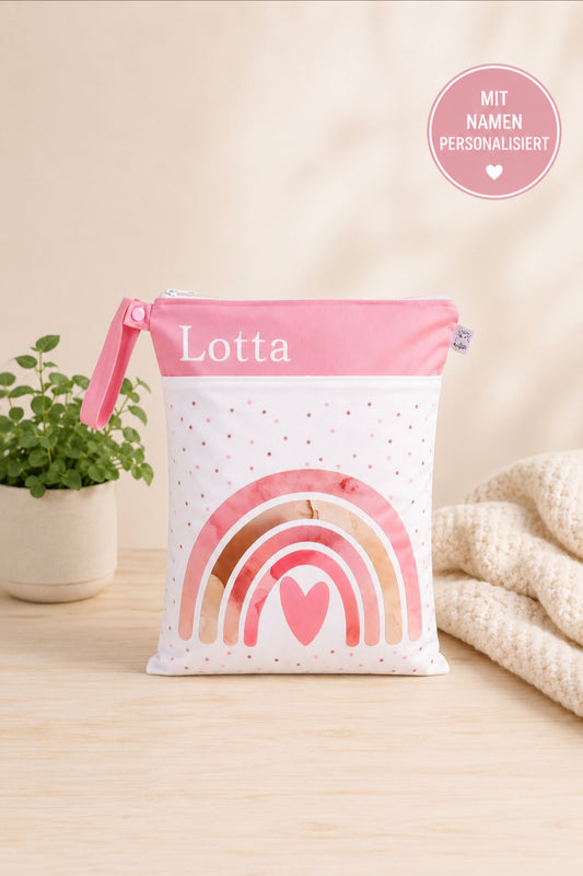 Wetbag "rosa Herz"– personalisierbare Nasstasche für Kita & Kindergarten und Reisen