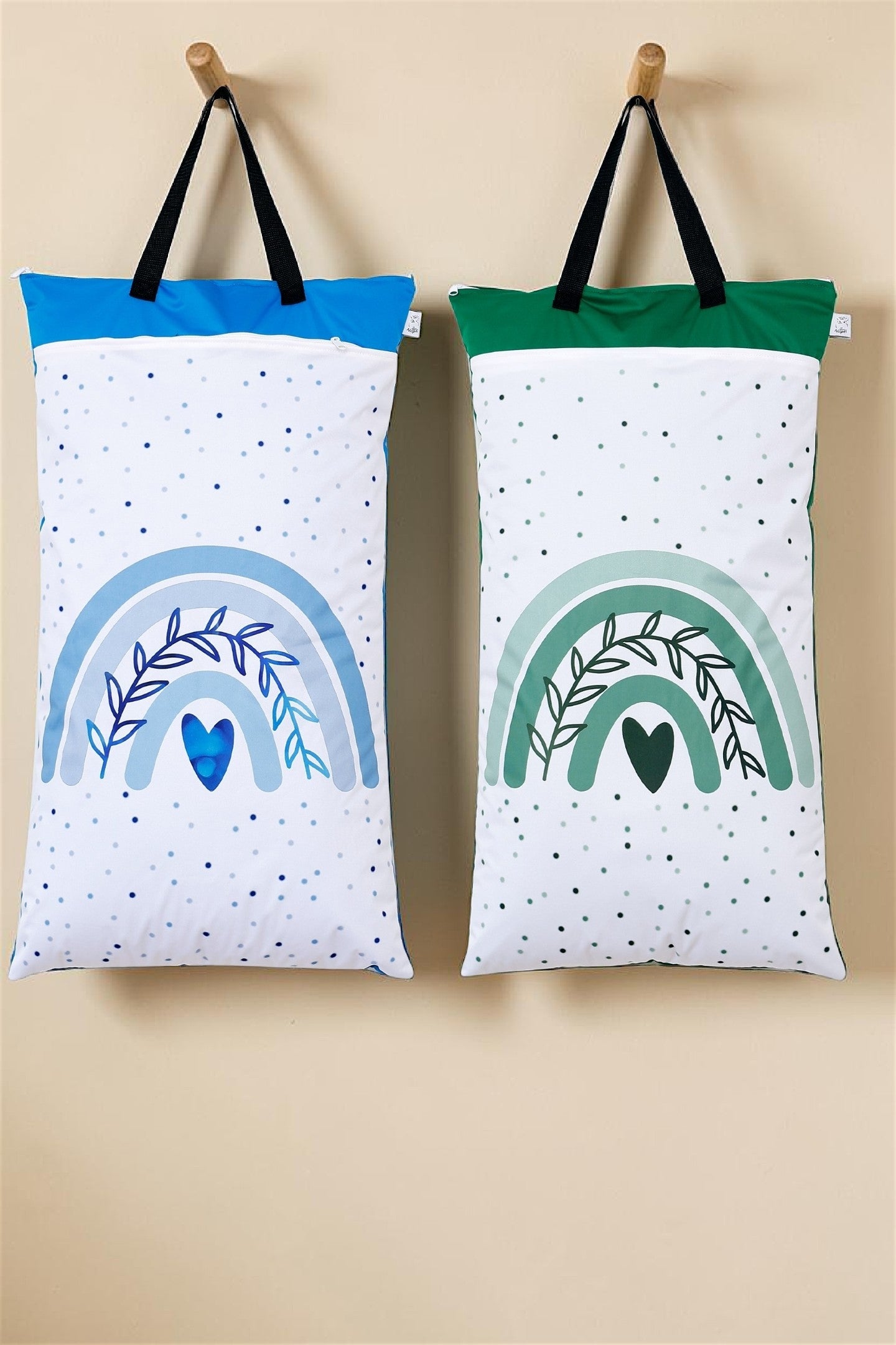 Nilpfi XXL Wetbag 2er Set "grünes Herz"– große Nasstasche für Stoffwindeln, Schwimmen & Reisen