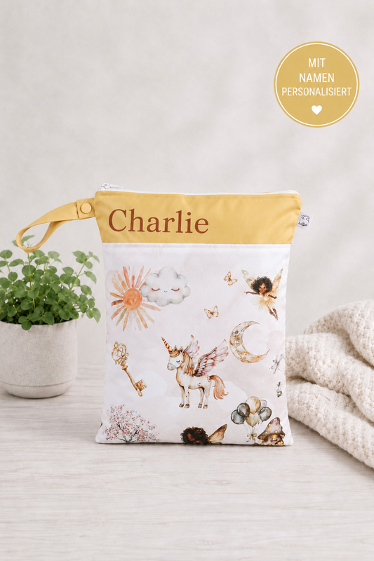 Maxi Wetbag "Einhorntraum" – personalisierbare Nasstasche für Kita & Kindergarten und Reisen
