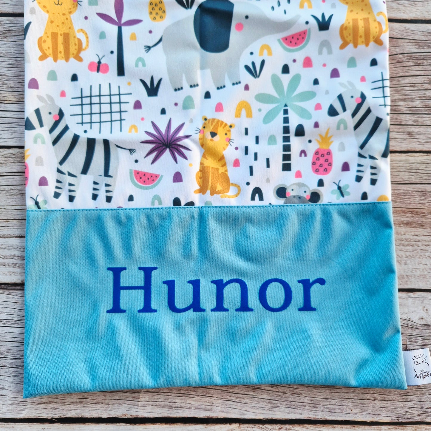 Nilpfi Turnbeutel Jungle Tiere – personalisiert für Kita & Kindergarten