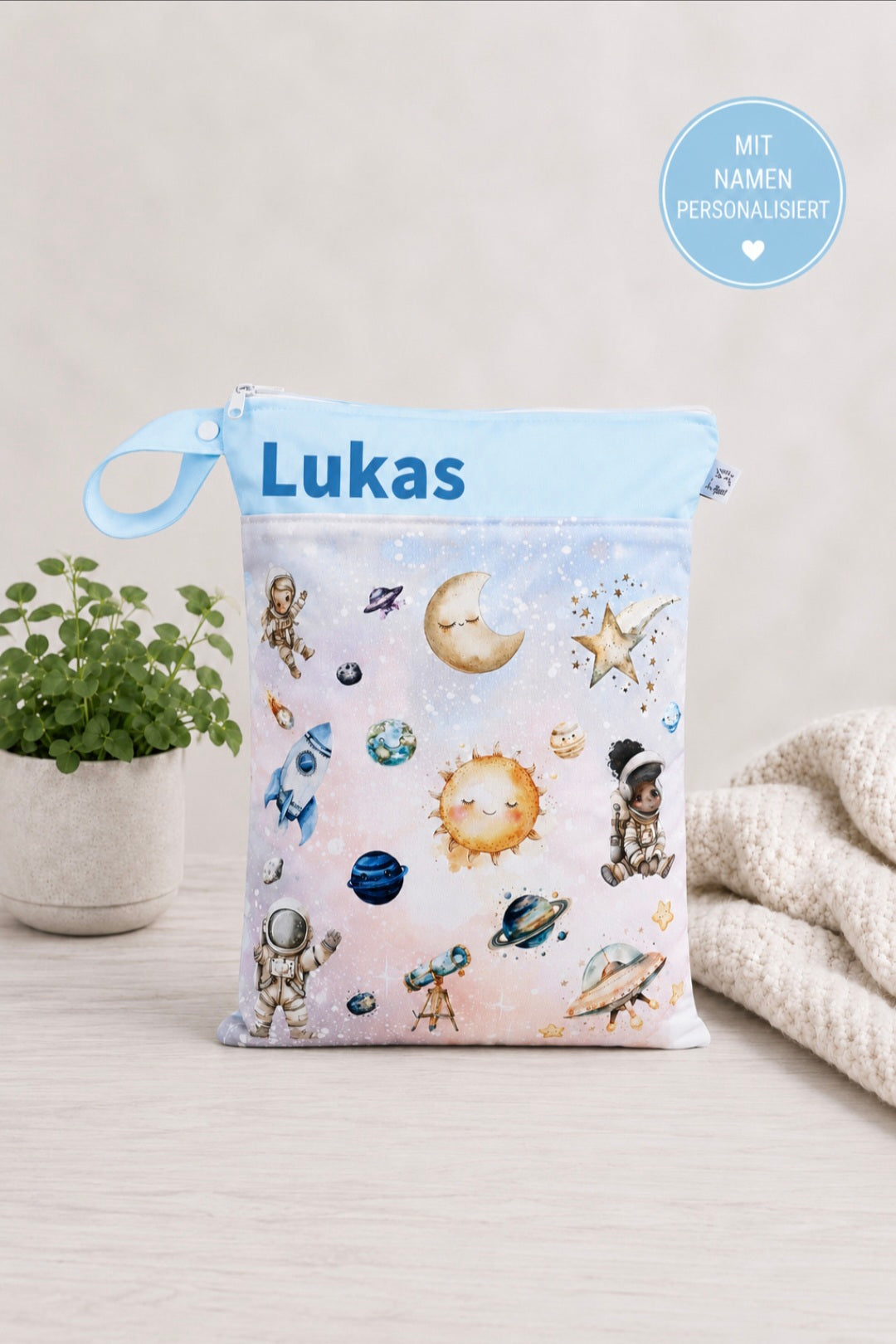 Wetbag "zauberhafte Planeten"– personalisierbare Nasstasche für Kita & Kindergarten und Reisen
