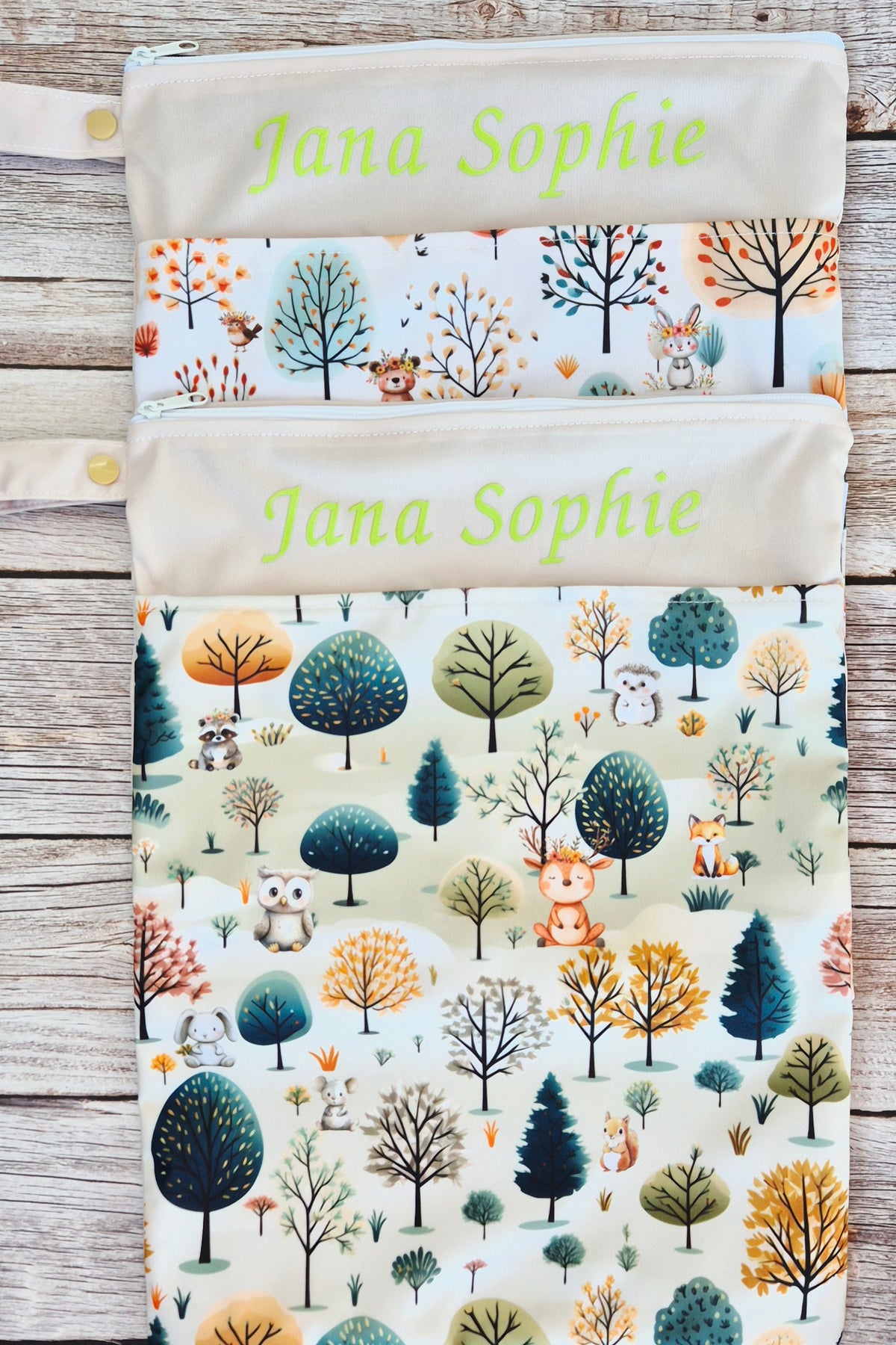 Wetbag Maxi 2er Set "Wald Abenteuer"-personalisierbare Nasstaschen für Kita & Kindergarten und Reisen
