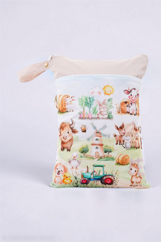 Wetbag Maxi "Abenteuer auf dem Bauernhof" – personalisierbare Nasstasche für Kita & Kindergarten Reisen
