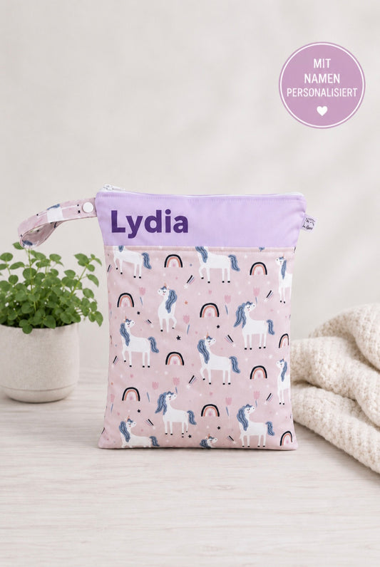 Wetbag Maxi "Unicorn-2" – personalisierbare Nasstasche für Kita & Kindergarten und Reisen