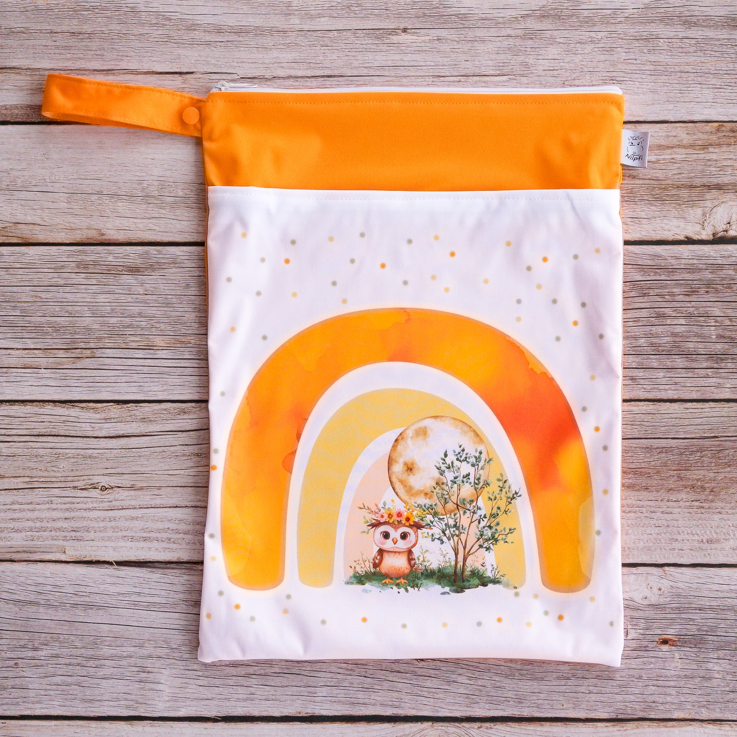 Wetbag für Baby Windeln und Kita wasserdichte Nasstasche mit orange Regenbogen und Eule Motiv praktisch für unterwegs