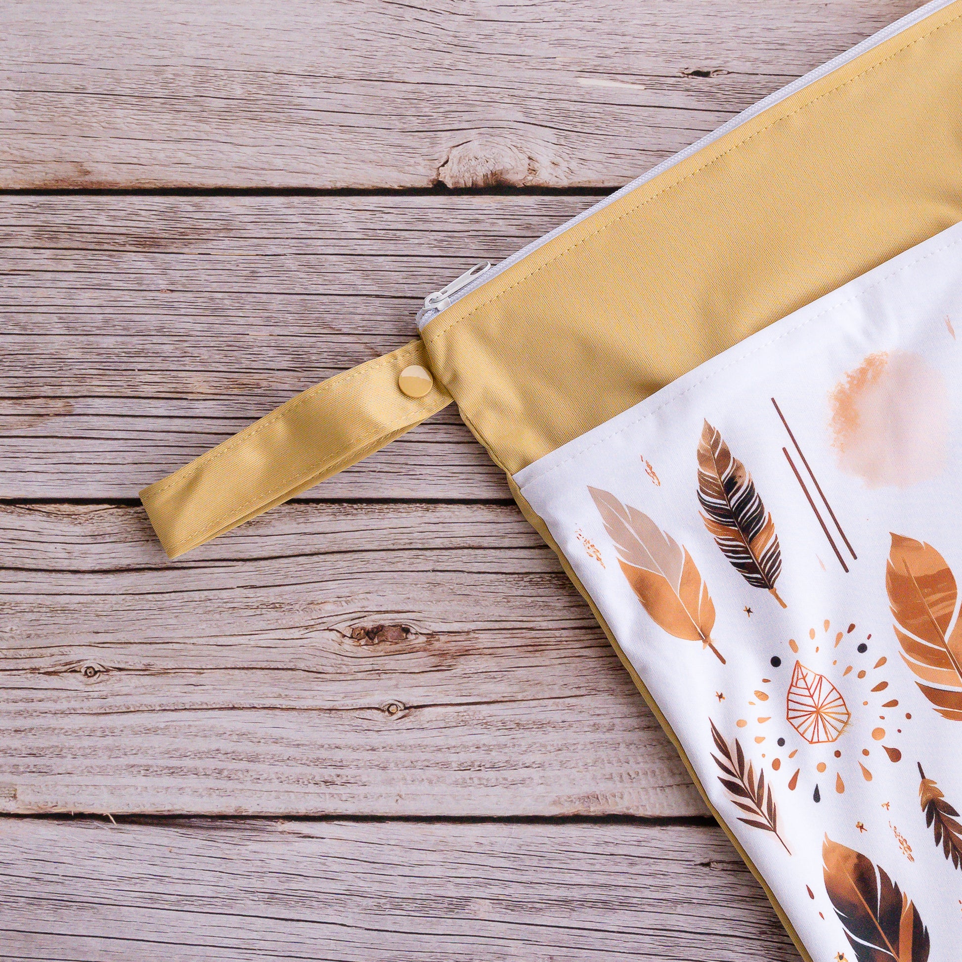 Wetbag für Baby Windeln und Kita wasserdicht wiederverwendbar praktische Nasstasche für unterwegs