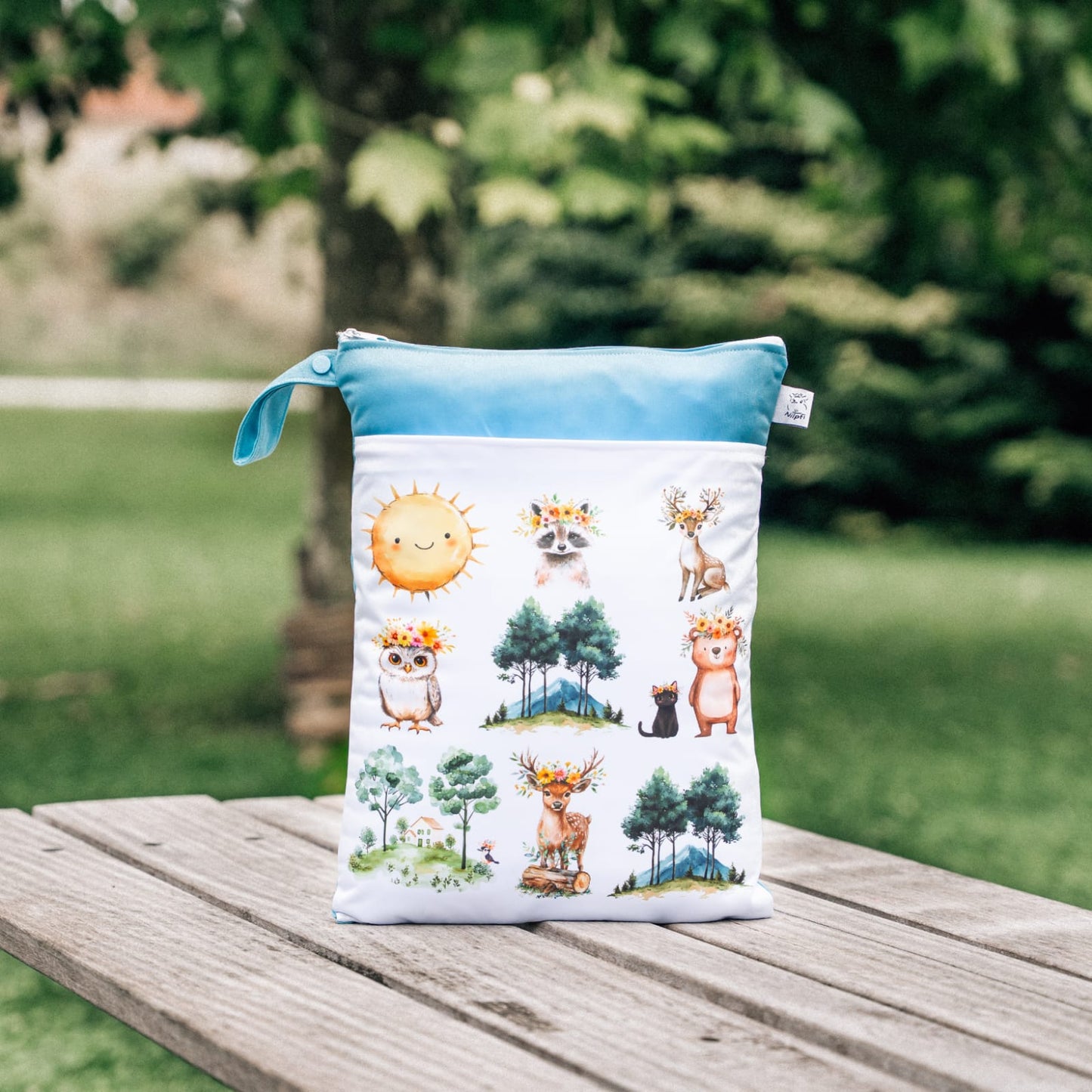 Wetbag Maxi für Baby Windeln und Kita wasserdichte Nasstasche mit Waldtiere Motiv praktisch für unterwegs