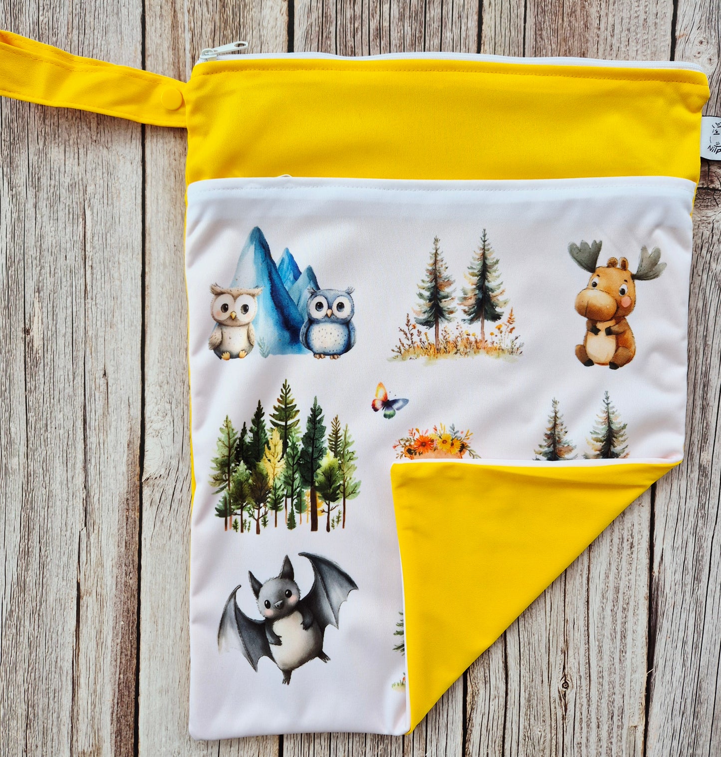 Personalisierte Wetbag Maxi mit Namen individuelles Baby Geschenk mit Waldtiere Motiv wasserdicht und wiederverwendbar